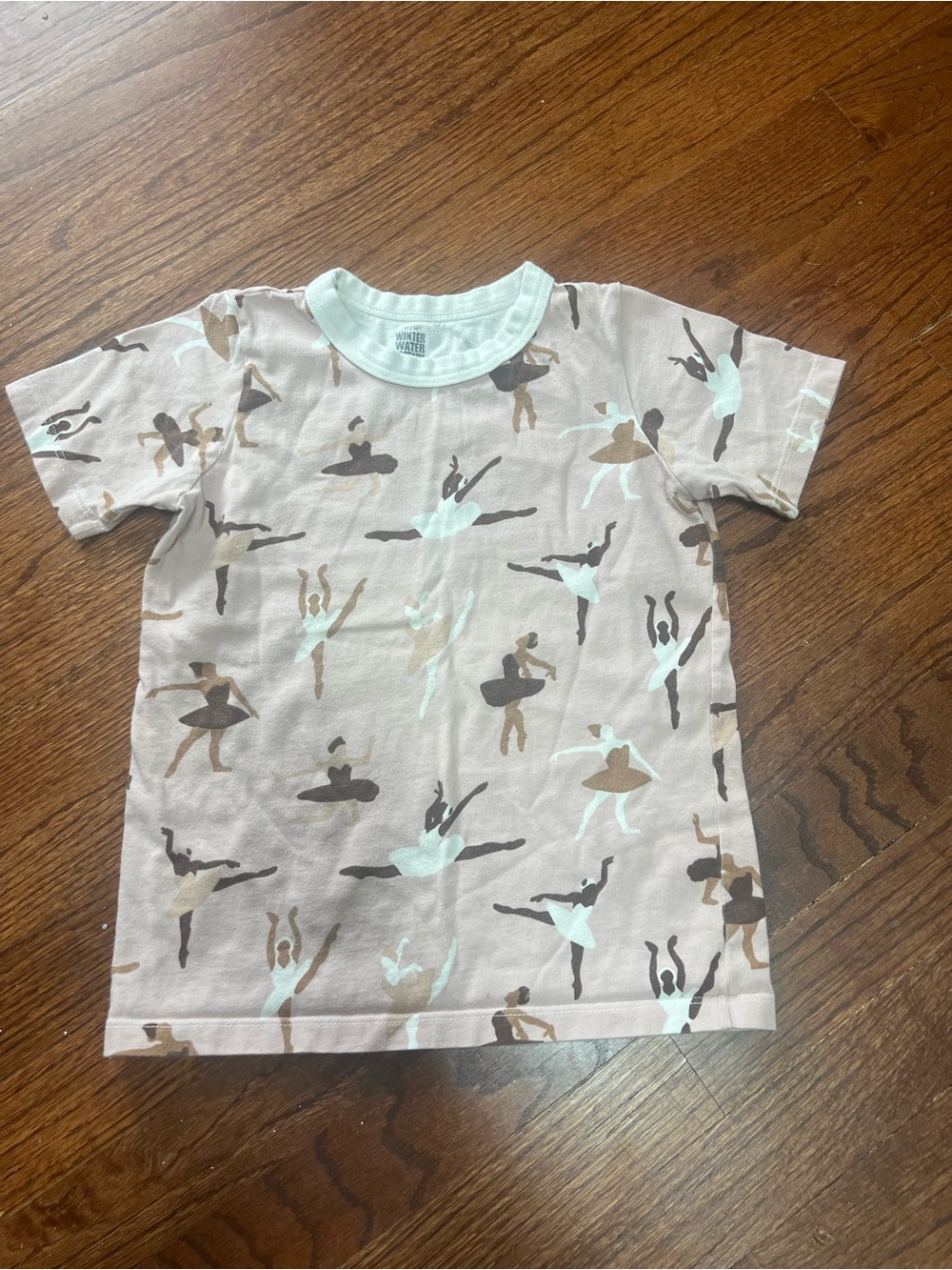 Winter water factory Ballerina Print Short Sleeve Tee - Pale Pink size 6